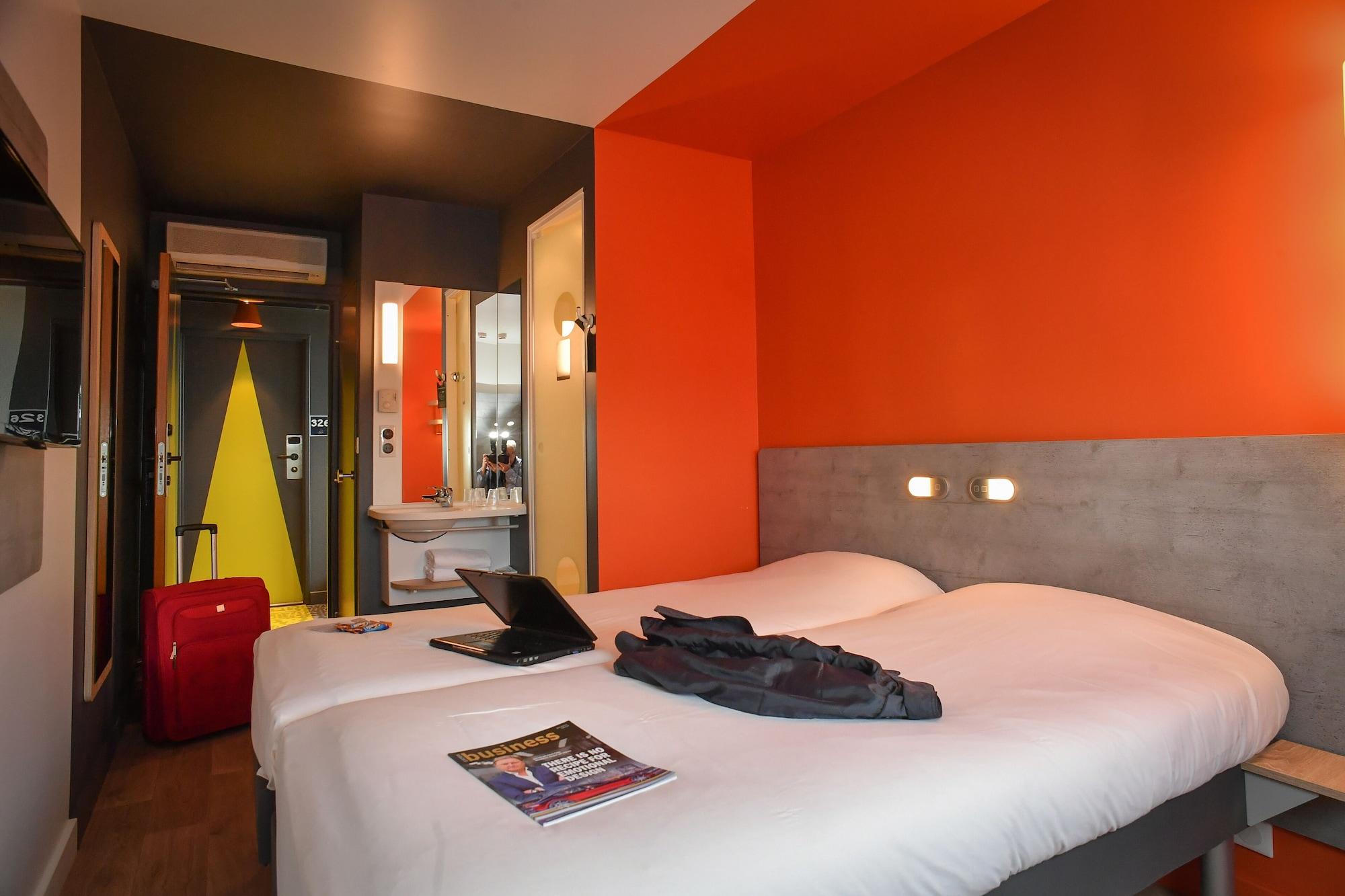 Ibis Budget Coutances Exterior foto